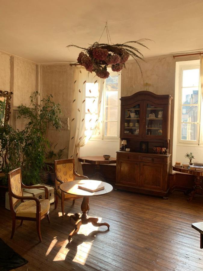 Maison Sainte Barbe Autun Bagian luar foto